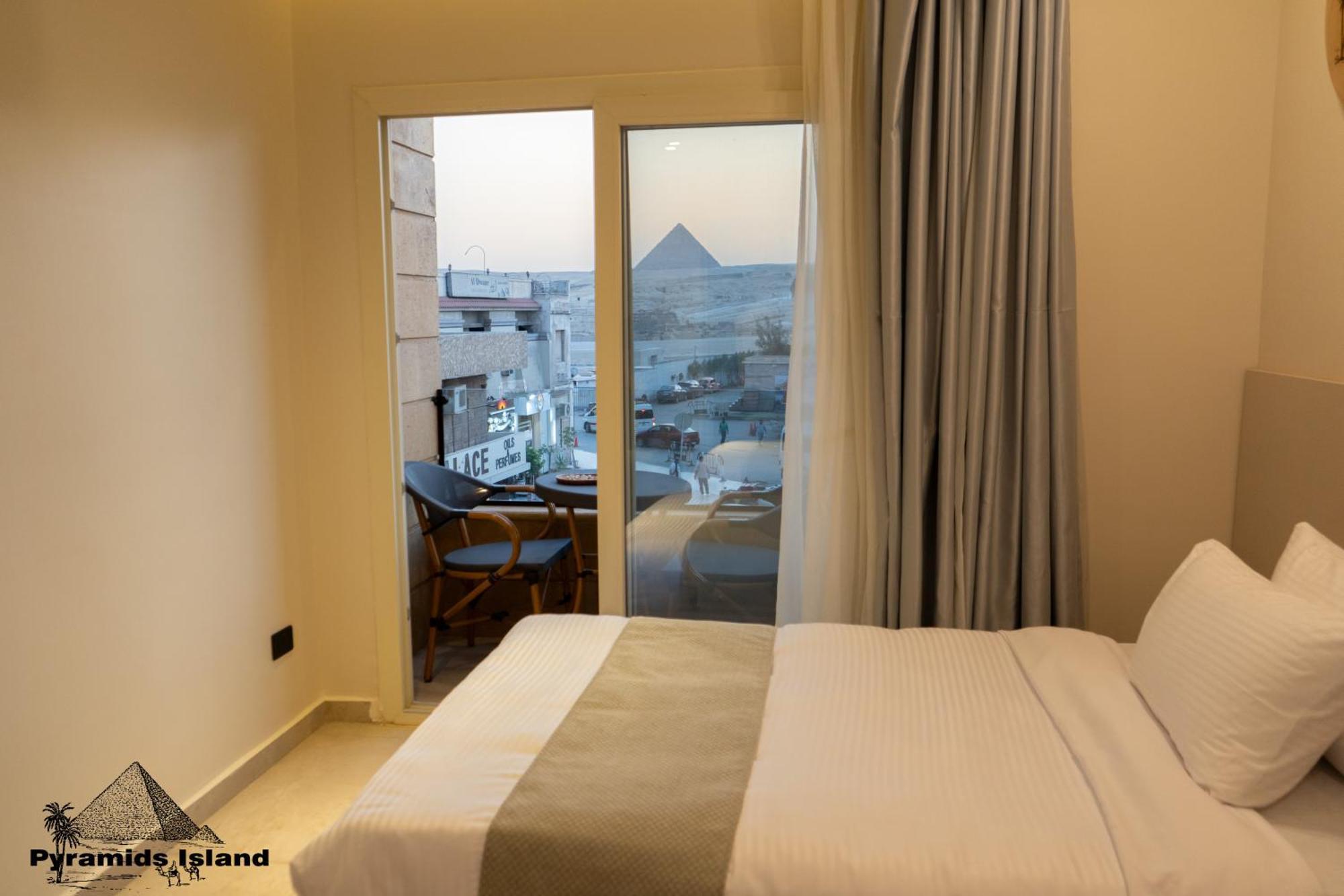 Pyramids Island Bed & Breakfast Kafret el-Gabal Exterior photo