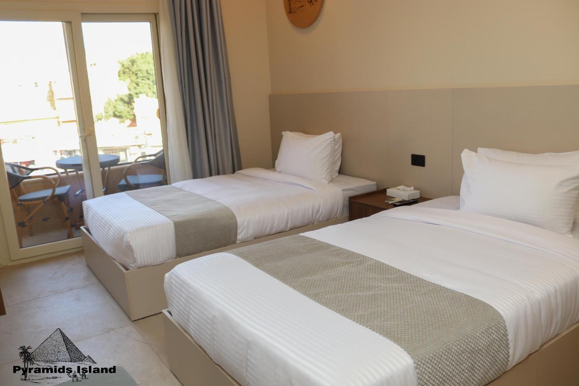 Pyramids Island Bed & Breakfast Kafret el-Gabal Exterior photo